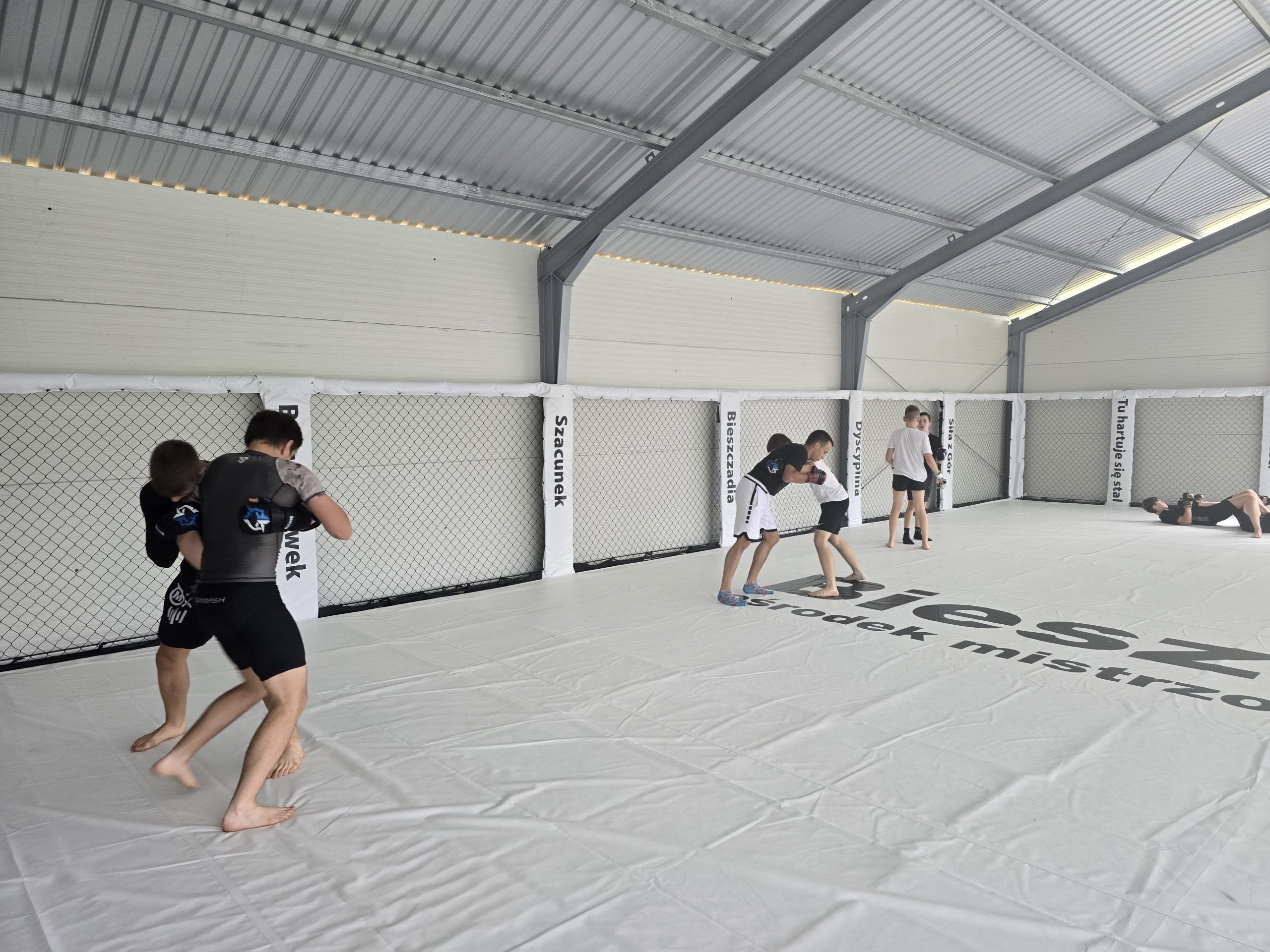 Obóz
20-24 sierpnia 2025 r.
Ośrodek Mistrzostwa Sportowego
